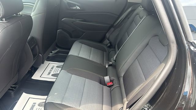 2025 Chevrolet Trax LT - Photo 22