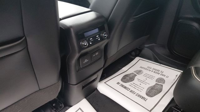 2022 GMC Acadia Denali - Photo 25