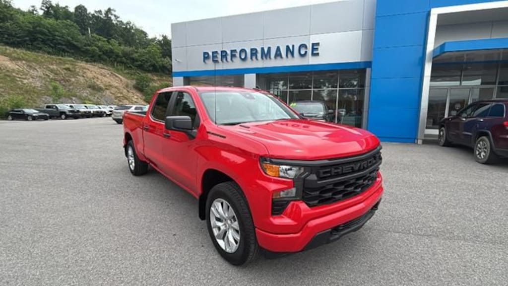 New 2026 Chevrolet Silverado 1500 Custom Truck