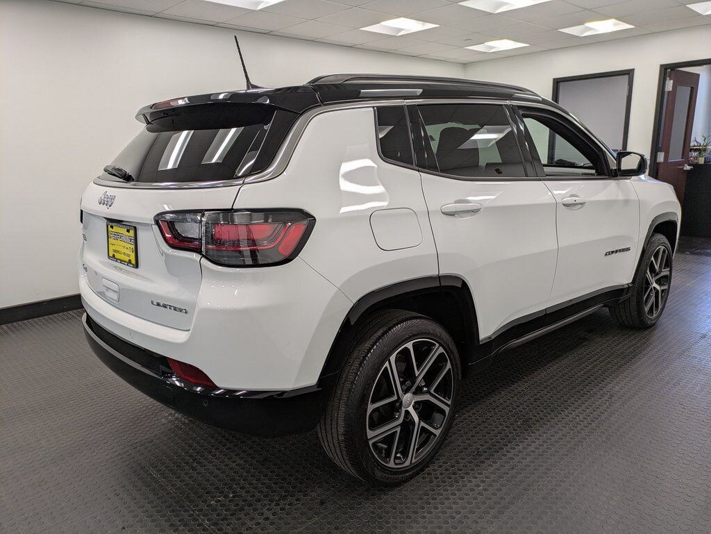 Used 2024 Jeep Compass Limited SUV