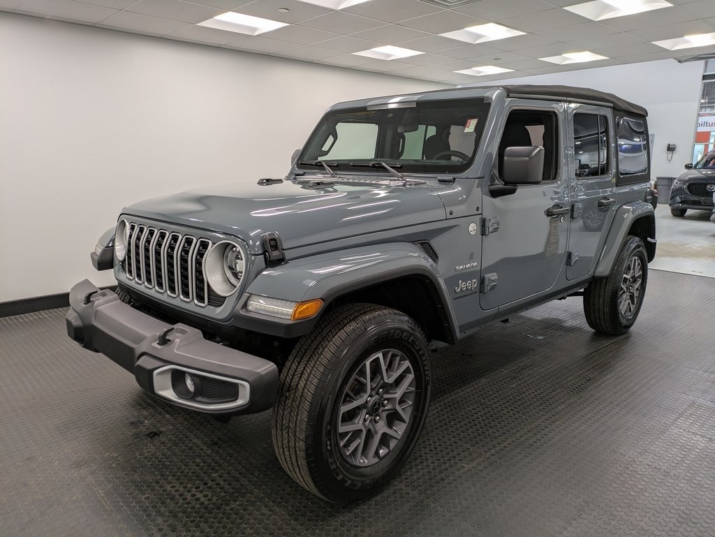 Used 2024 Jeep Wrangler Sahara SUV