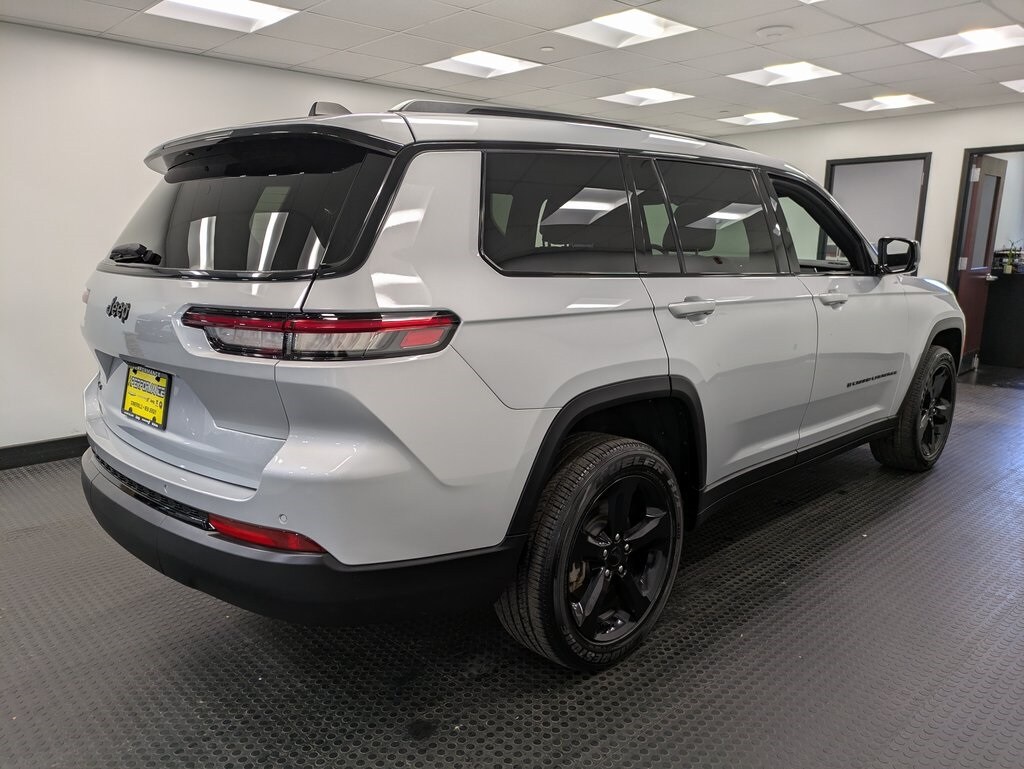 2024 Jeep Grand Cherokee Altitude X photo 3