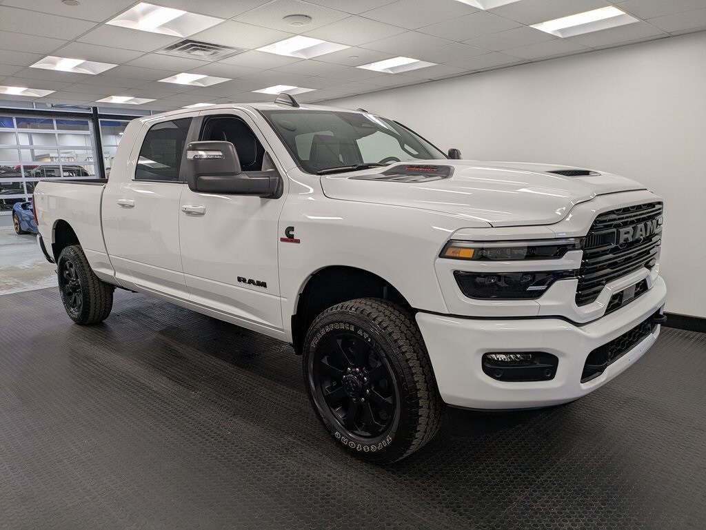 2025 Ram 2500 Laramie photo 3