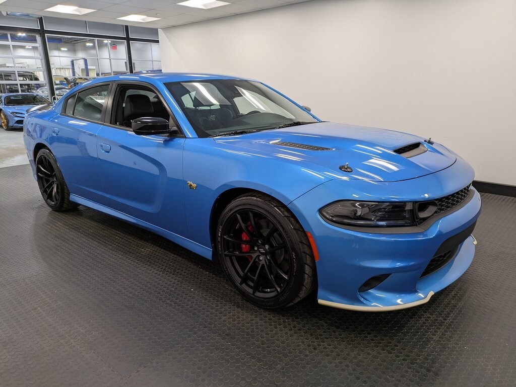 2023 Dodge Charger R/T Scat Pack photo 3