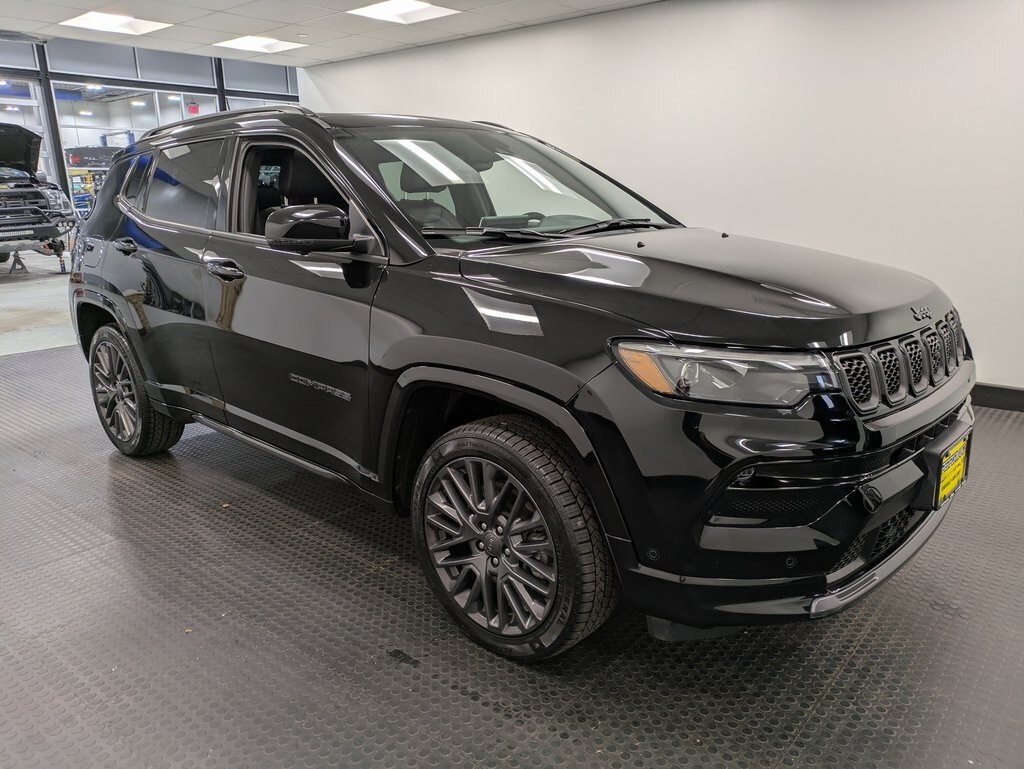 2023 Jeep Compass High Altitude photo 3