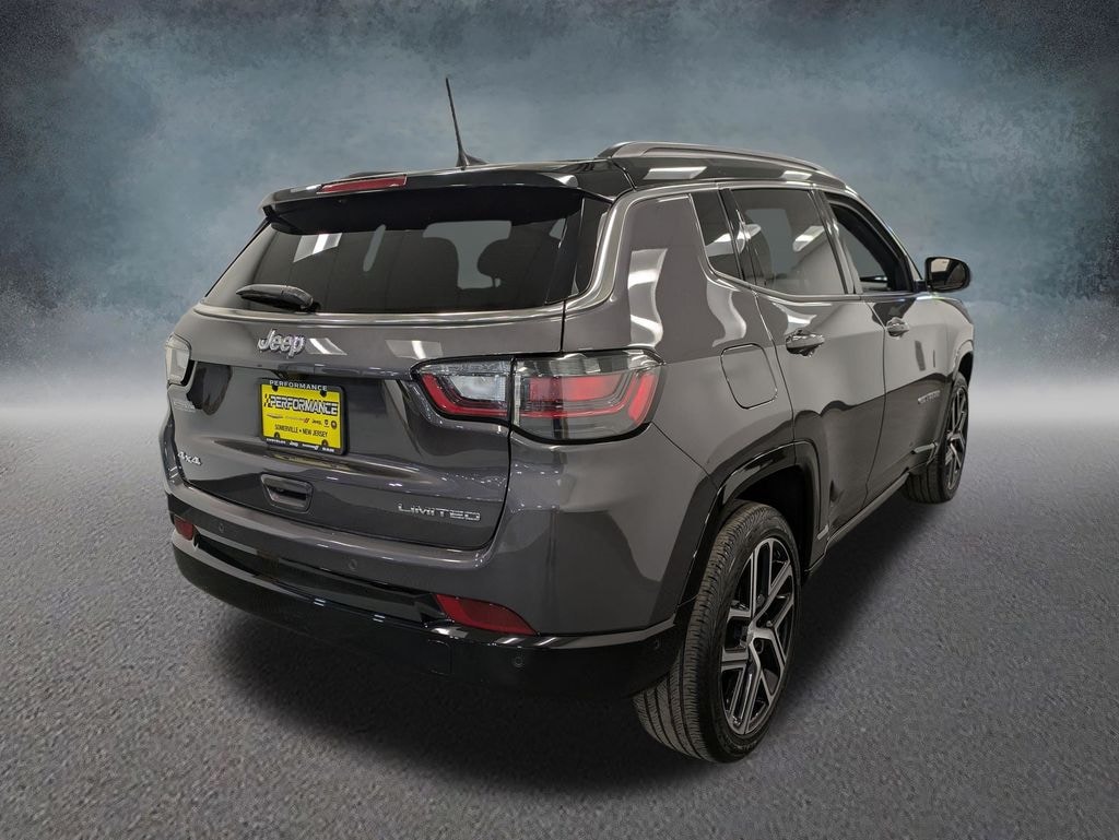 Used 2024 Jeep Compass Limited SUV