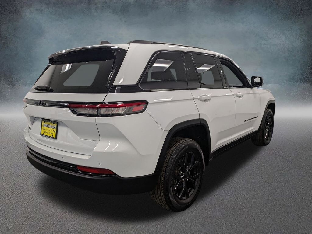 Used 2024 Jeep Grand Cherokee Altitude X SUV
