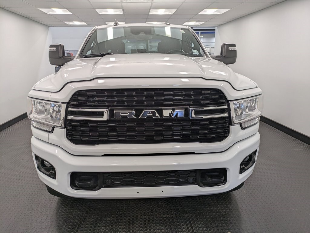2024 Ram 2500 Big Horn photo 2
