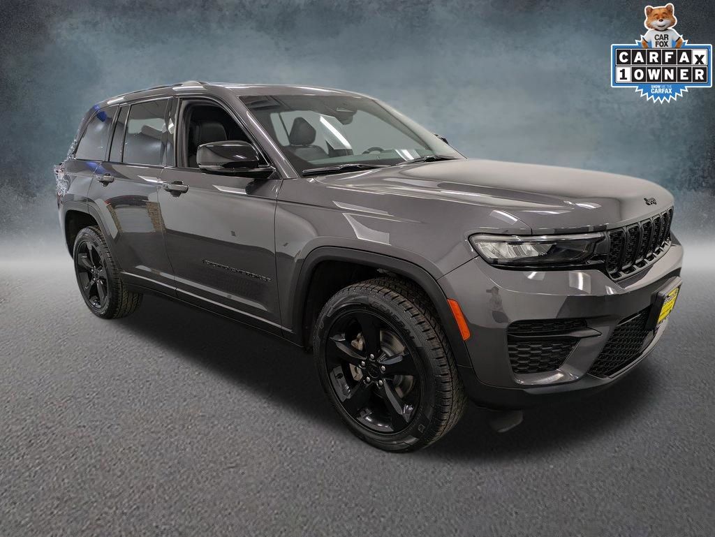 2023 Jeep Grand Cherokee Altitude X photo 2