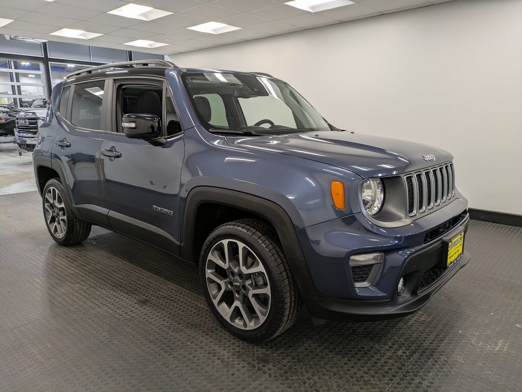 2022 Jeep Renegade Limited photo 3