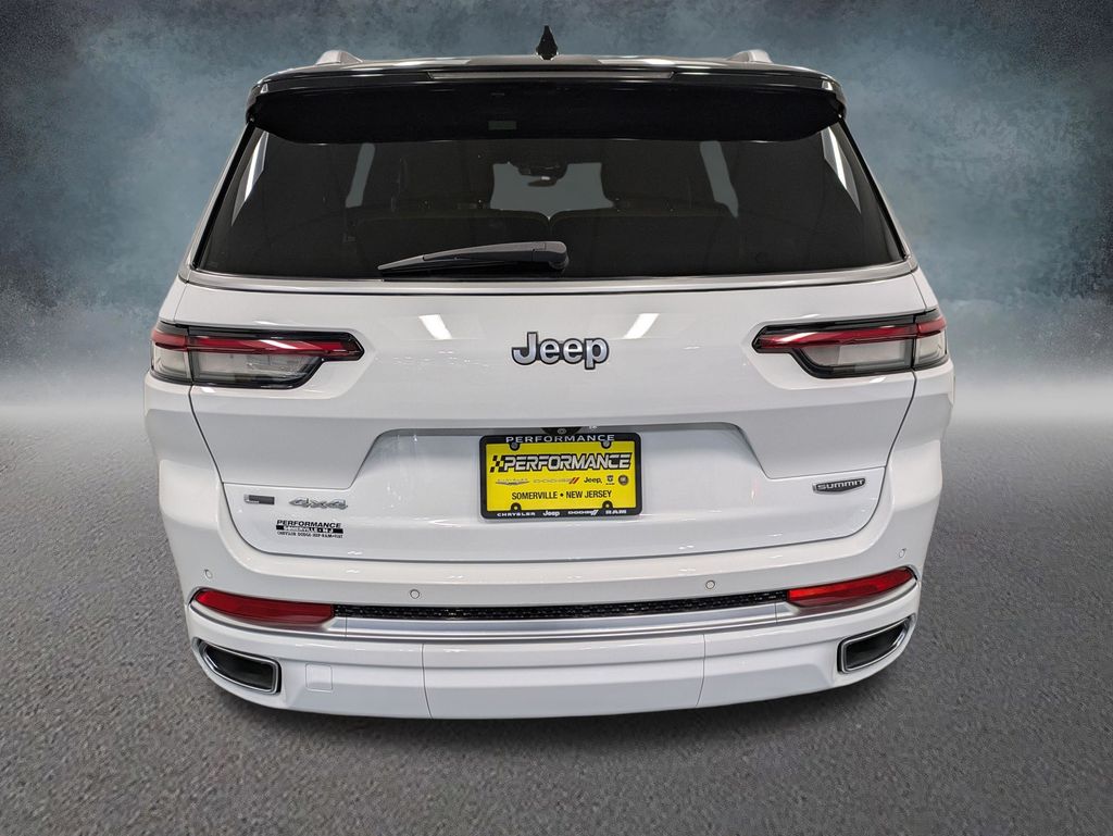 2022 Jeep Grand Cherokee L Summit photo 4