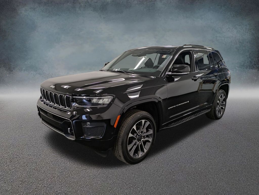 Used 2025 Jeep Grand Cherokee Overland SUV