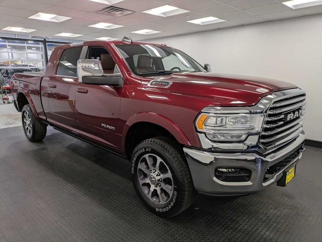 2024 Ram 2500 Longhorn photo 3
