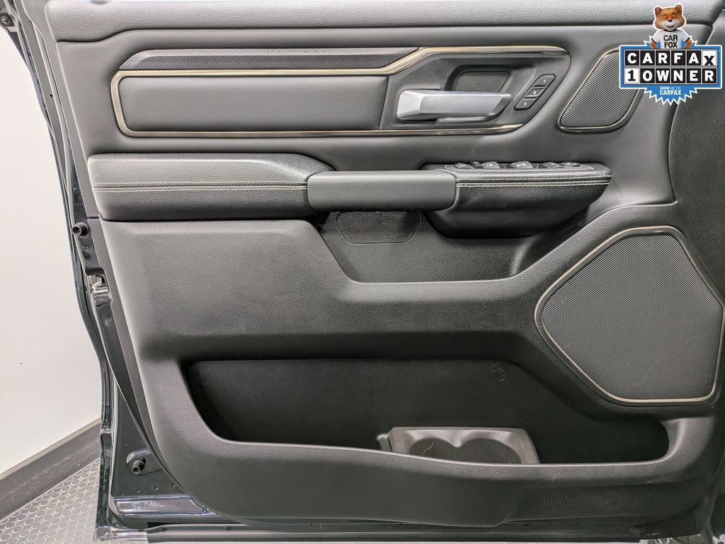 2023 Ram 1500 Rebel photo 3