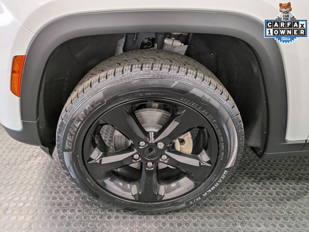 2023 Jeep Grand Cherokee Altitude X photo 6