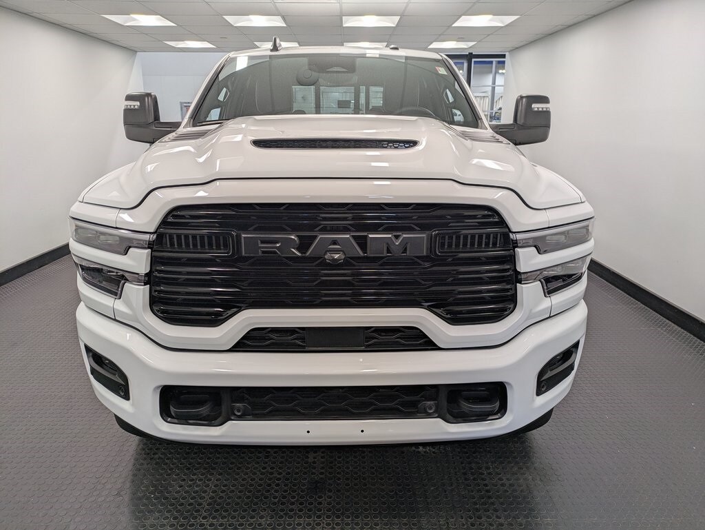 2025 Ram 2500 Laramie photo 2