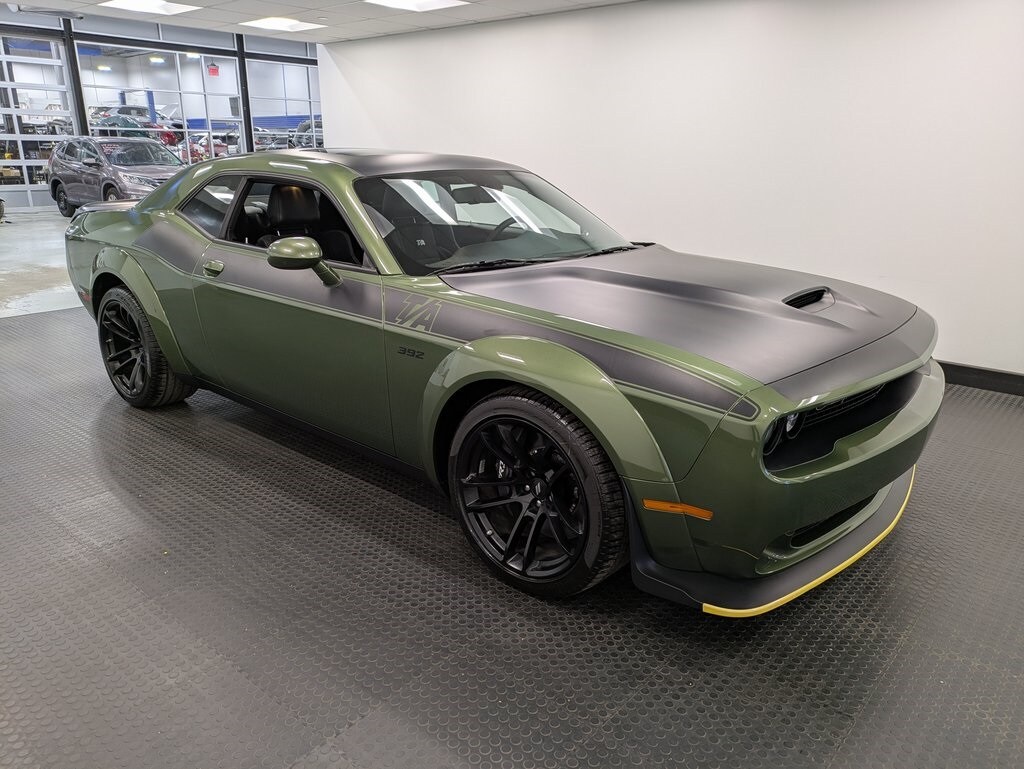 2023 Dodge Challenger R/T Scat Pack Widebody photo 3