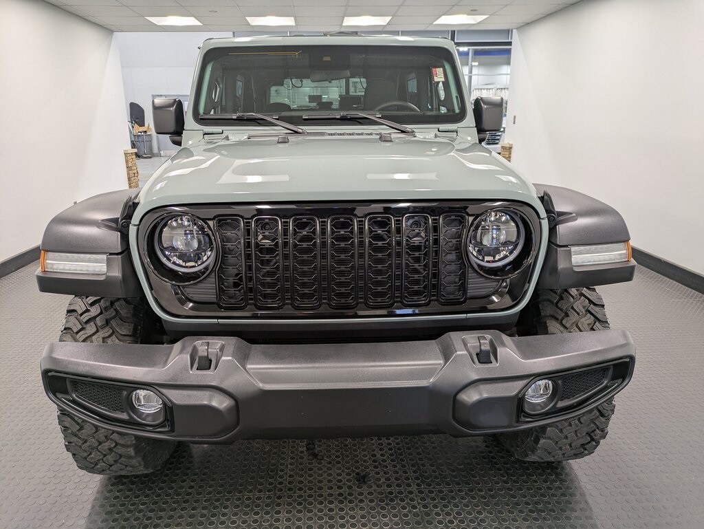 2024 Jeep Wrangler Willys photo 2
