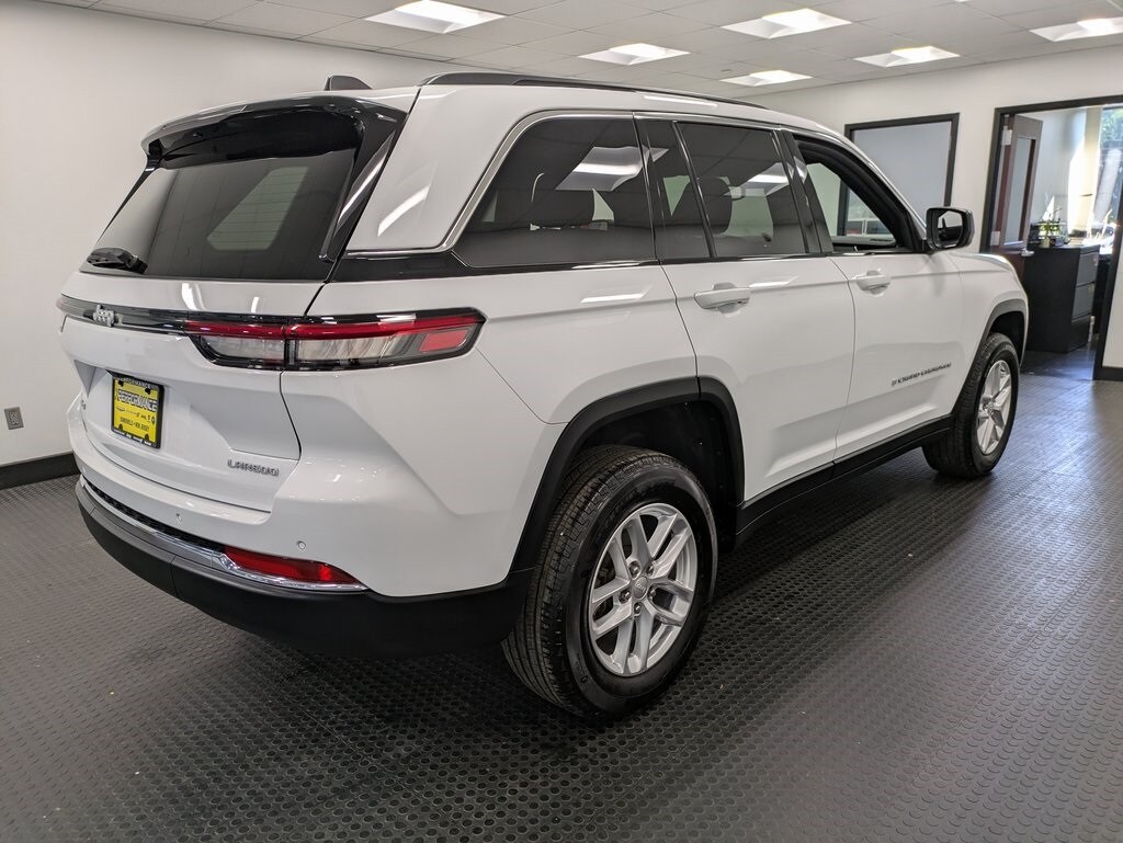 2024 Jeep Grand Cherokee Laredo X photo 4