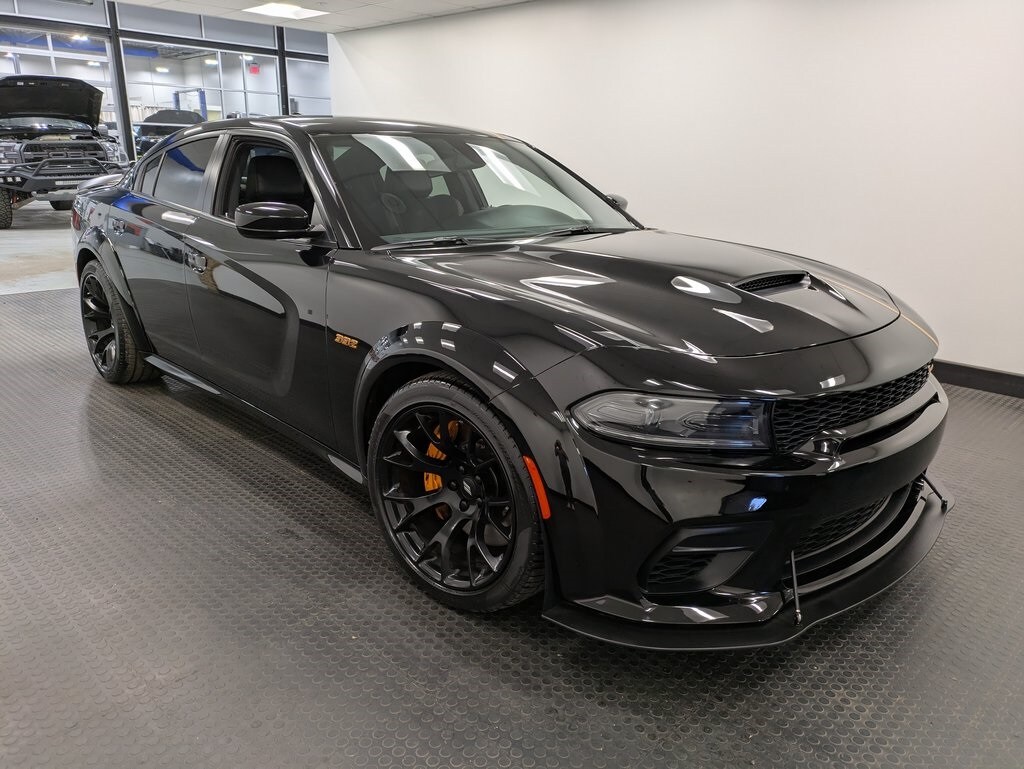 2022 Dodge Charger R/T Scat Pack Widebody photo 3
