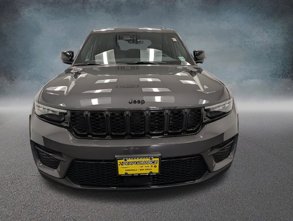 Used 2025 Jeep Grand Cherokee Altitude X SUV