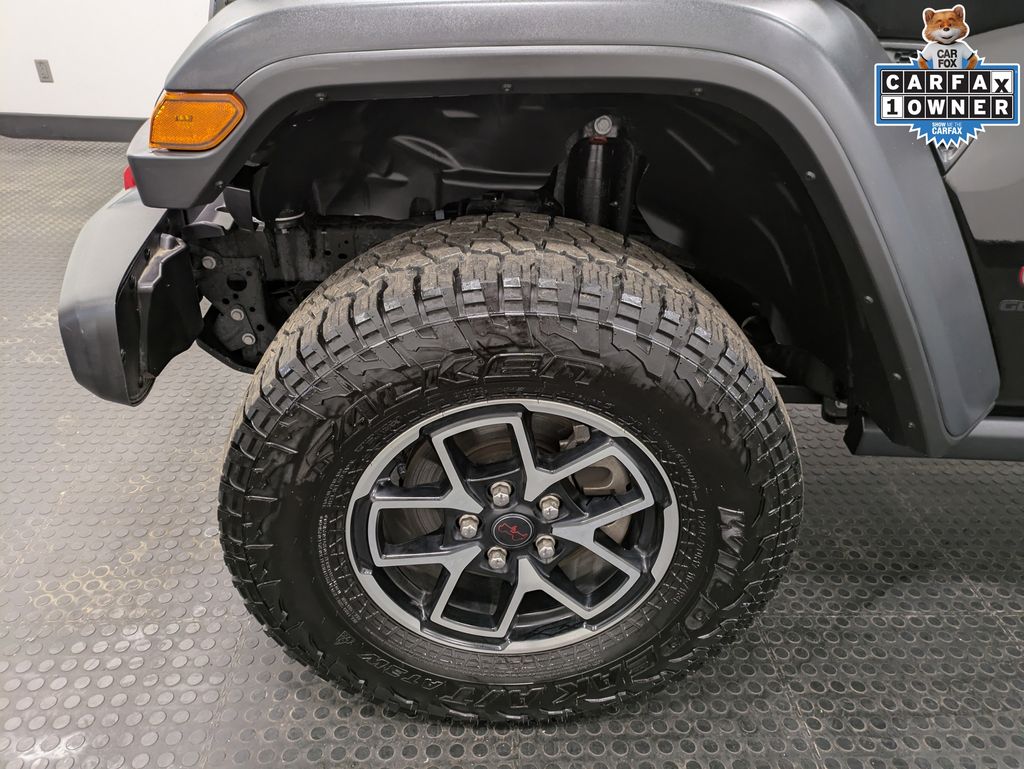 2024 Jeep Gladiator Rubicon photo 6