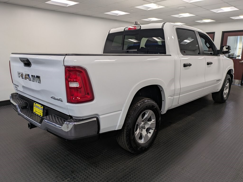 2025 Ram 1500 Lone Star photo 4