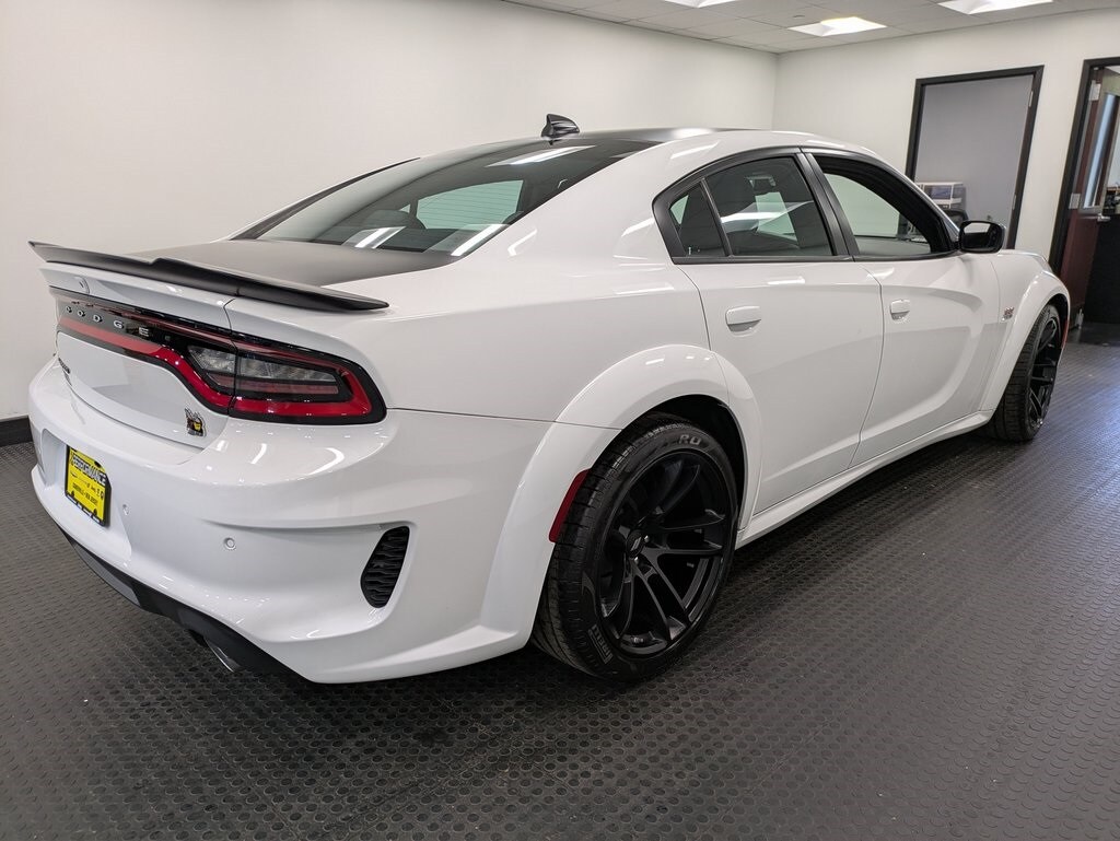 2023 Dodge Charger R/T Scat Pack Widebody photo 4
