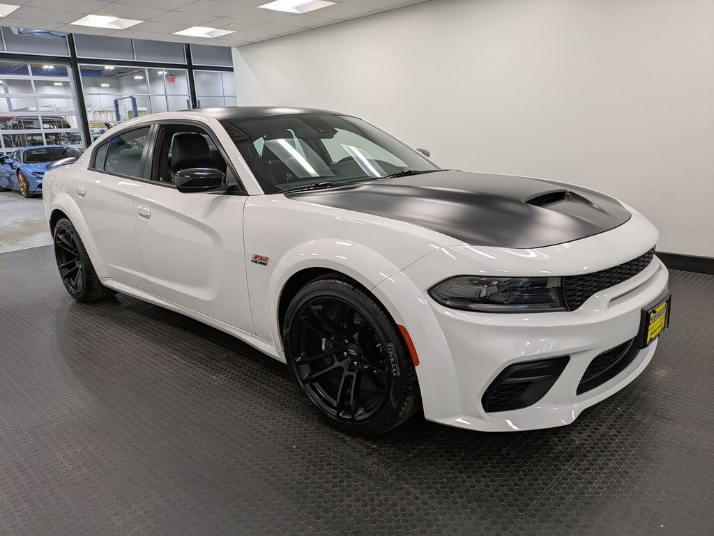 2023 Dodge Charger R/T Scat Pack Widebody photo 3