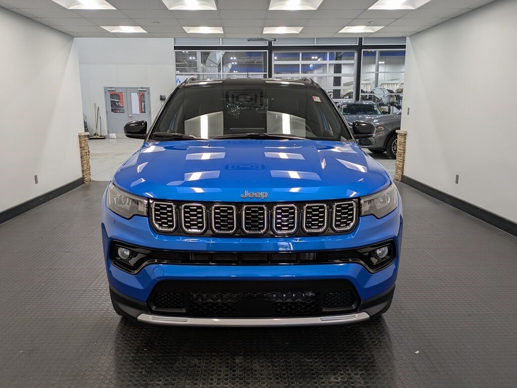 2024 Jeep Compass Limited photo 2