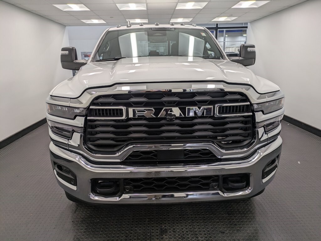 2025 Ram 3500 Big Horn photo 2