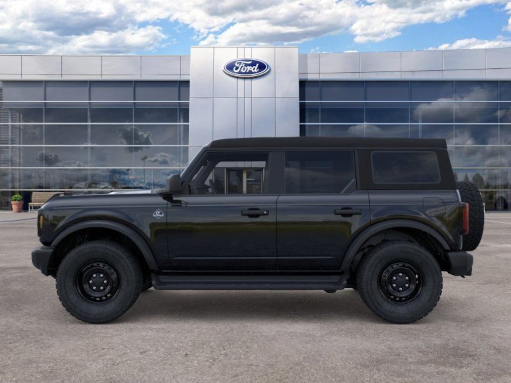New 2026 Ford Bronco Outer Banks SUV