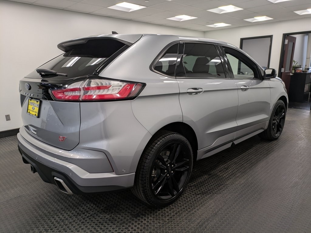 Used 2022 Ford Edge ST SUV