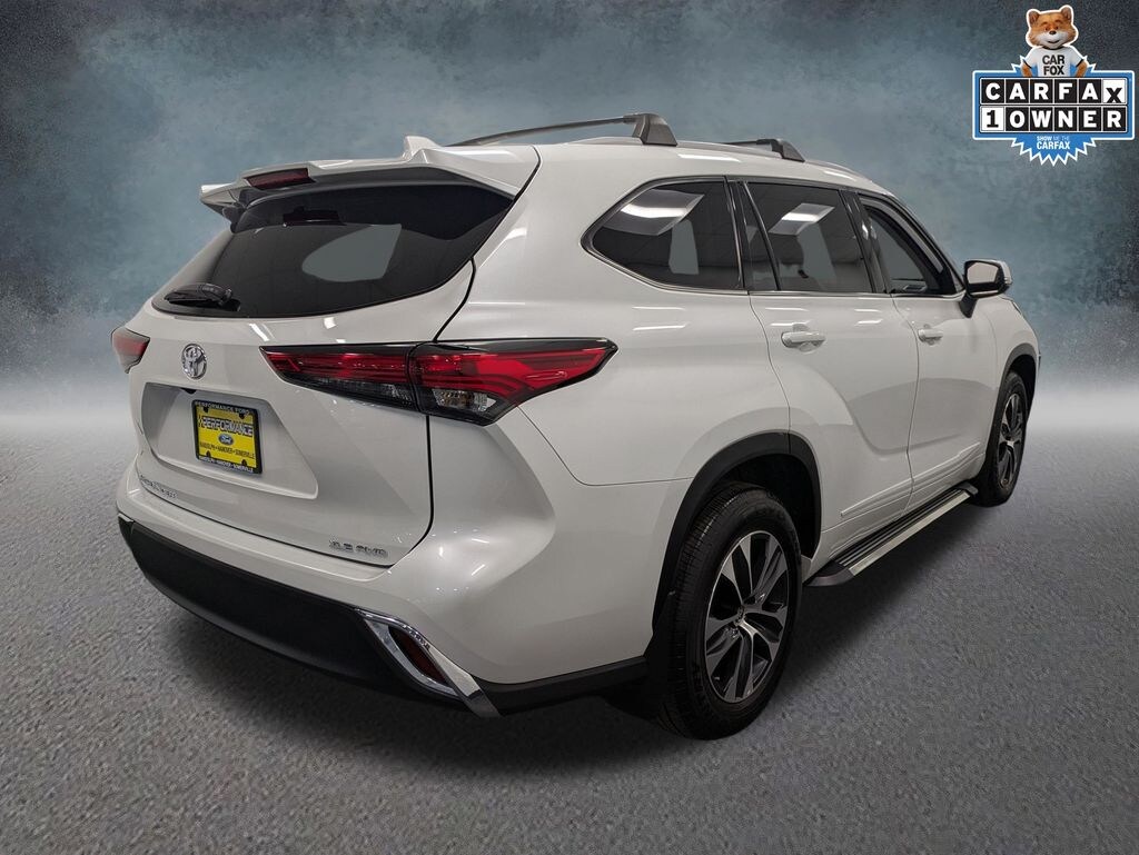 Used 2022 Toyota Highlander XLE SUV