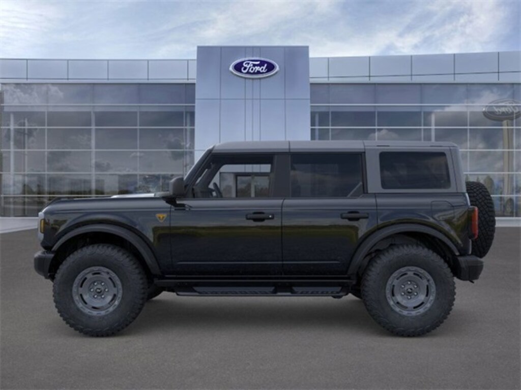 New 2025 Ford Bronco Badlands SUV