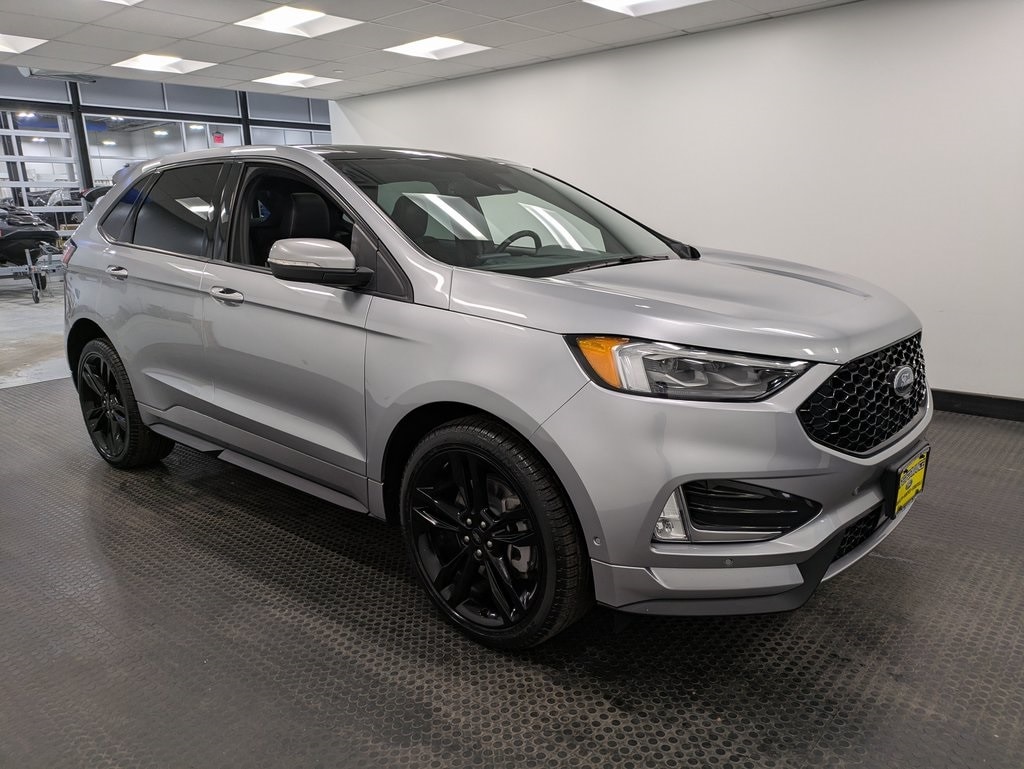 Used 2022 Ford Edge ST SUV