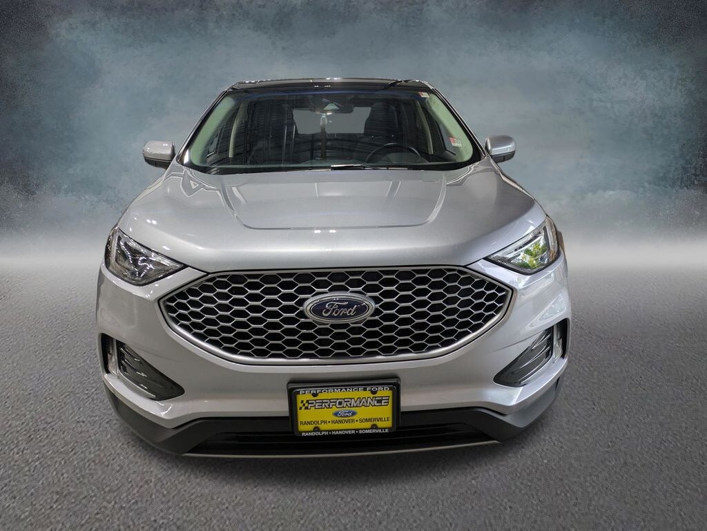 Used 2024 Ford Edge SUV