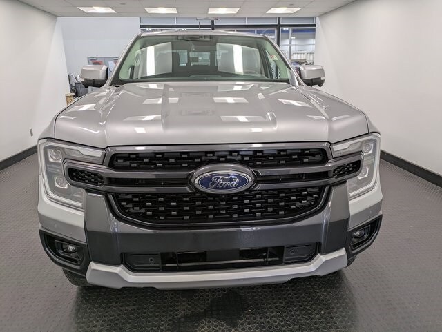 2024 Ford Ranger Lariat photo 2