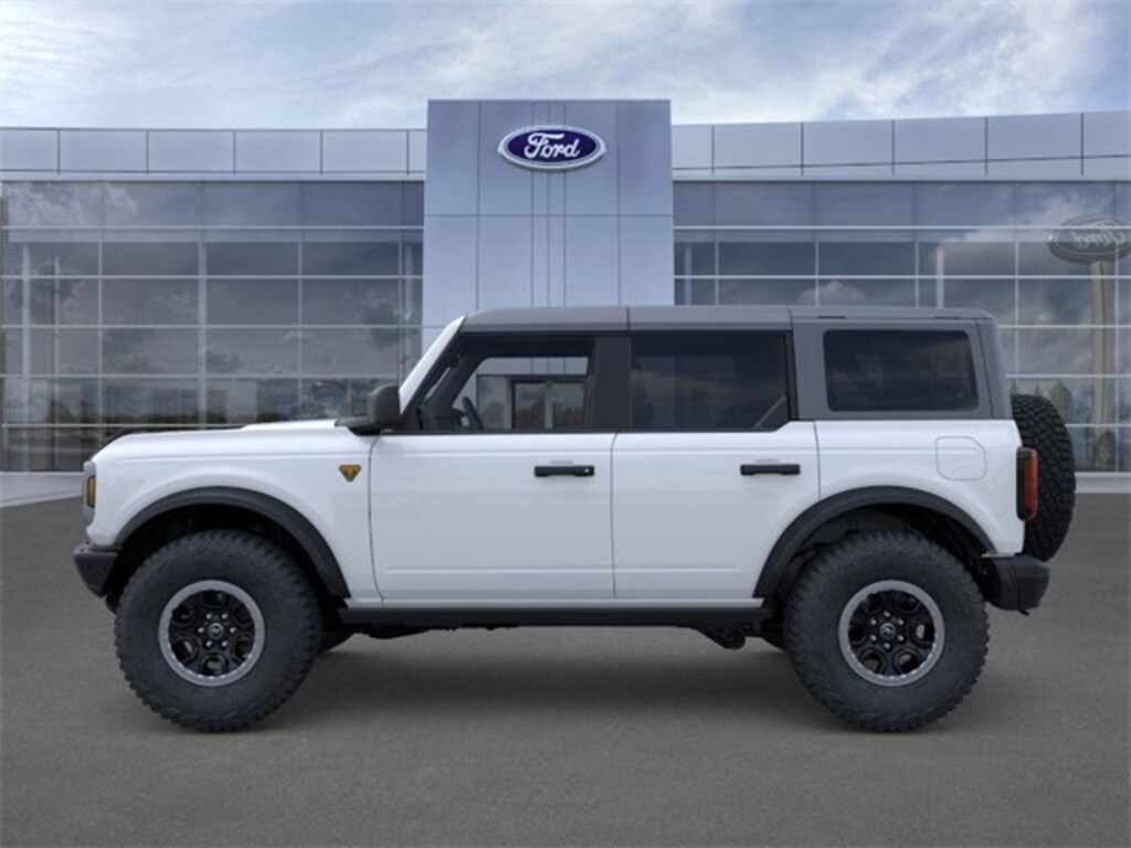 New 2025 Ford Bronco Badlands SUV