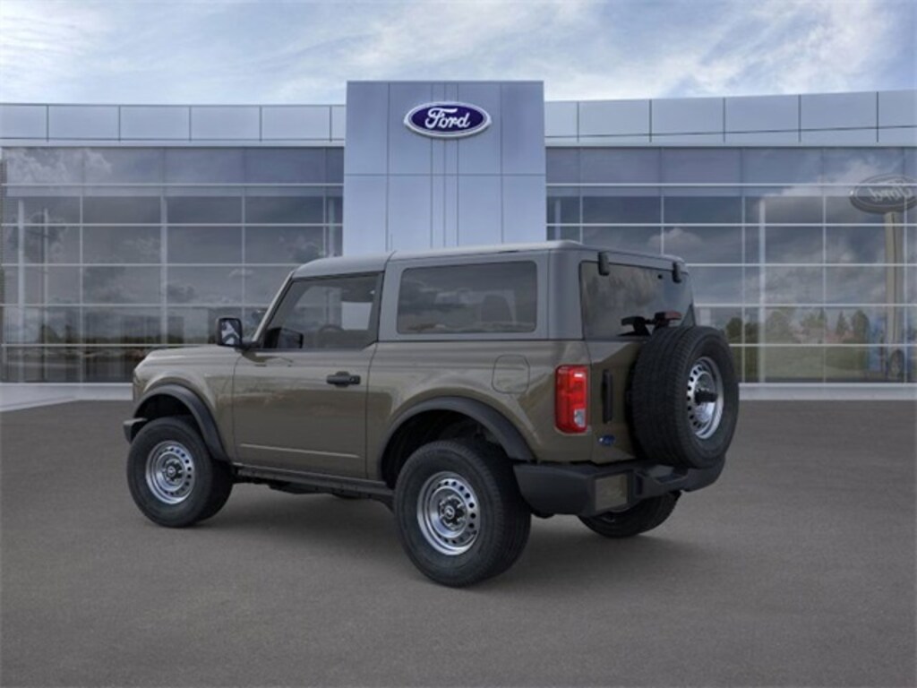 New 2025 Ford Bronco Base SUV