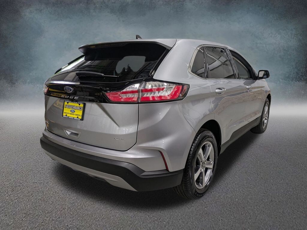 Used 2024 Ford Edge SUV