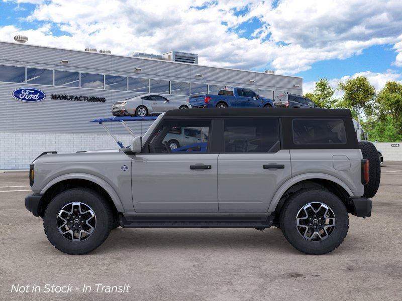 New 2026 Ford Bronco Outer Banks SUV