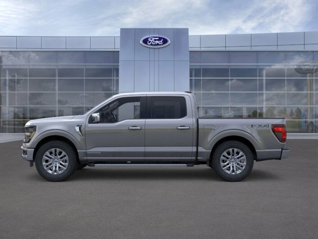 New 2025 Ford F-150 XLT Truck SuperCrew Cab