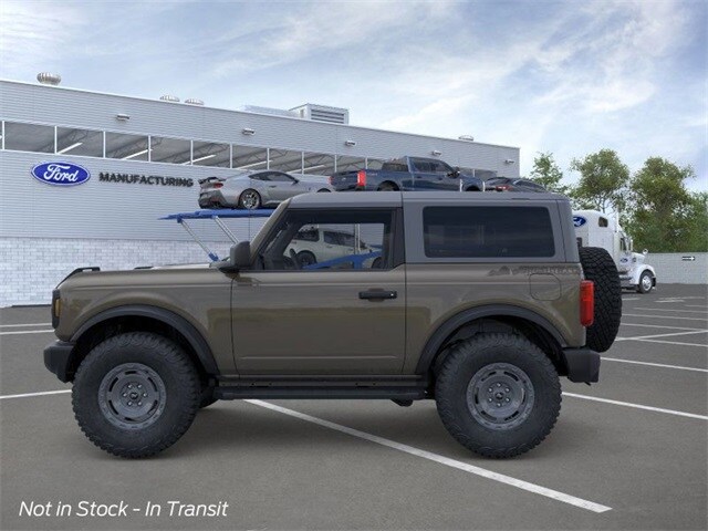 2025 Ford Bronco Base photo 2