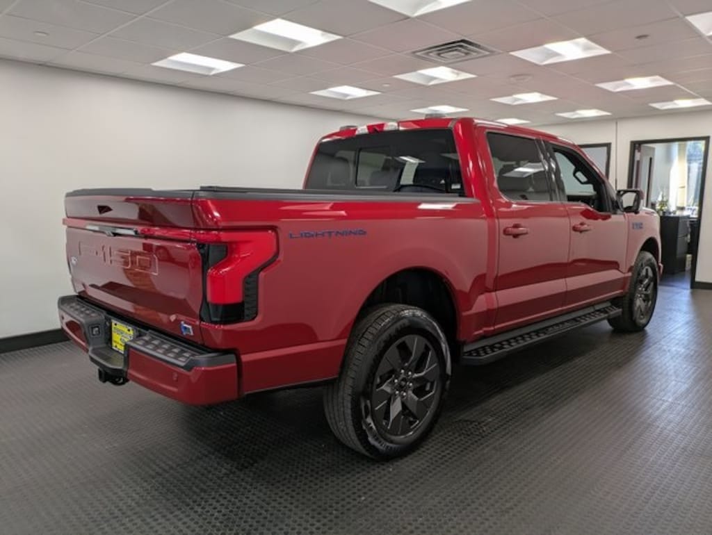 Used 2024 Ford F-150 Lightning Lariat Truck SuperCrew Cab