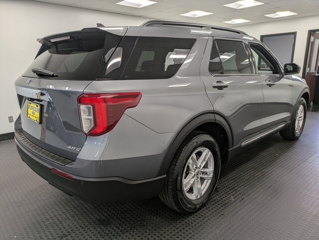 2022 Ford Explorer XLT photo 4