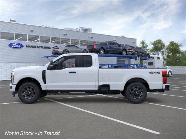 2026 Ford F-350 XL photo 3