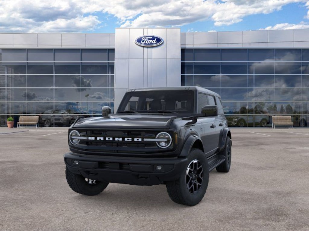 New 2026 Ford Bronco Outer Banks SUV