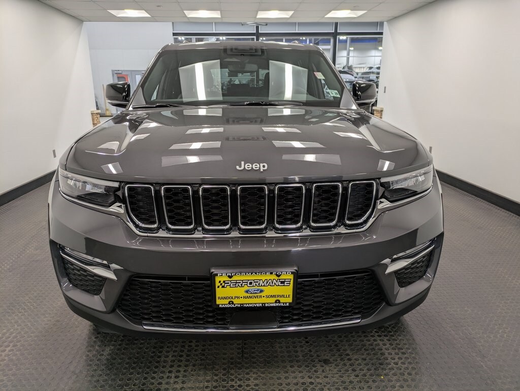 Used 2024 Jeep Grand Cherokee Limited SUV