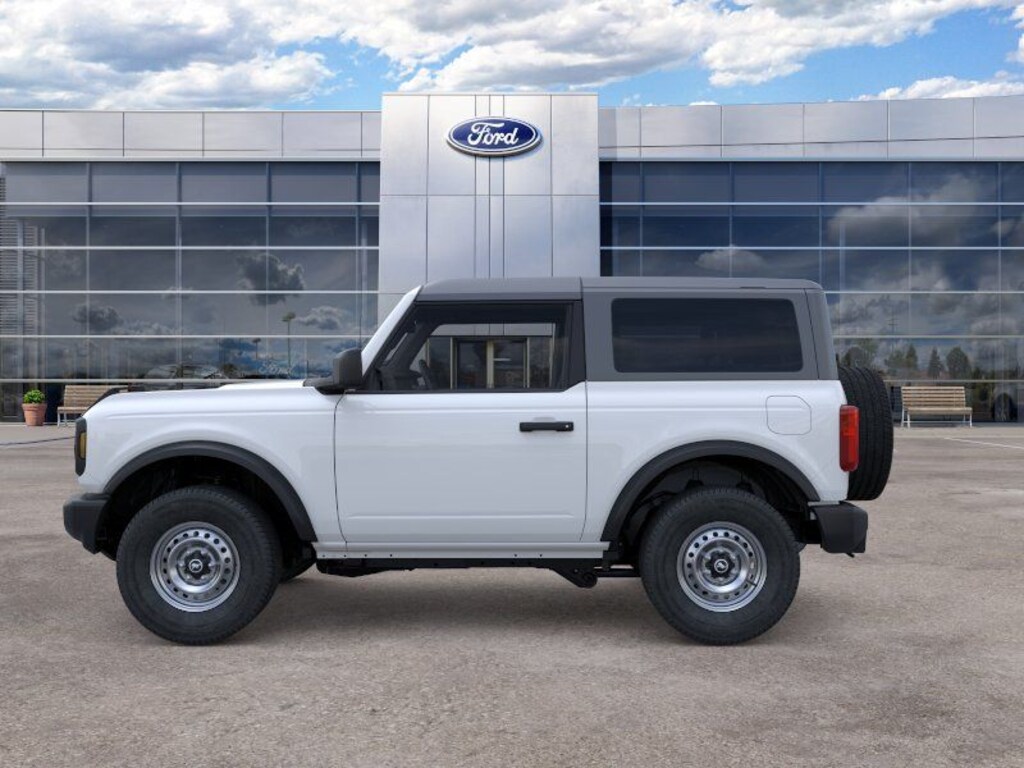 New 2026 Ford Bronco Base SUV